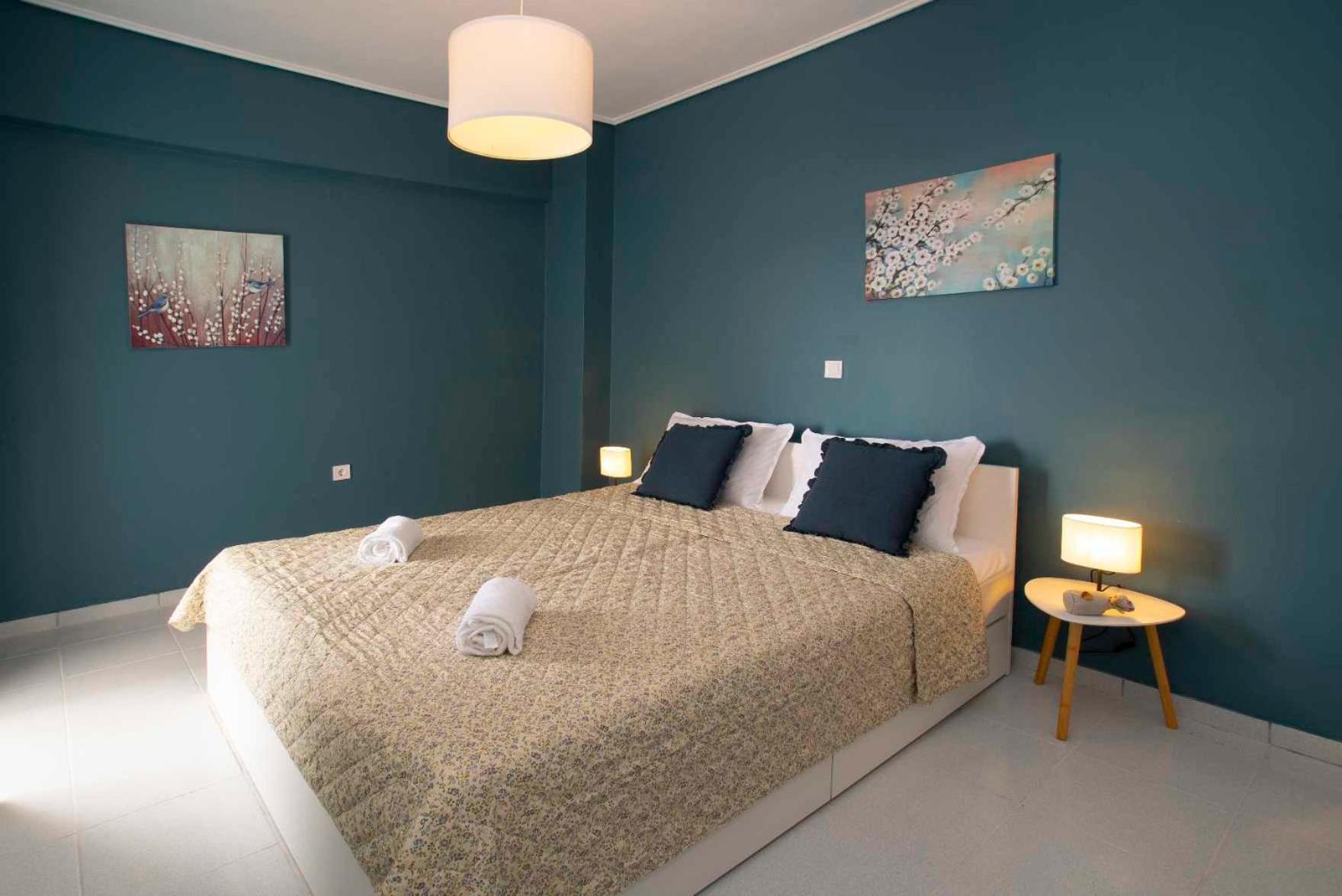 Top Floor Apartment In Chalkida Luaran gambar
