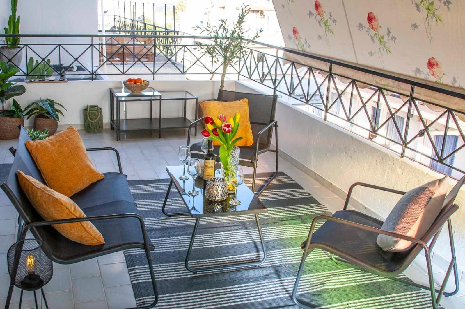 Top Floor Apartment In Chalkida Luaran gambar