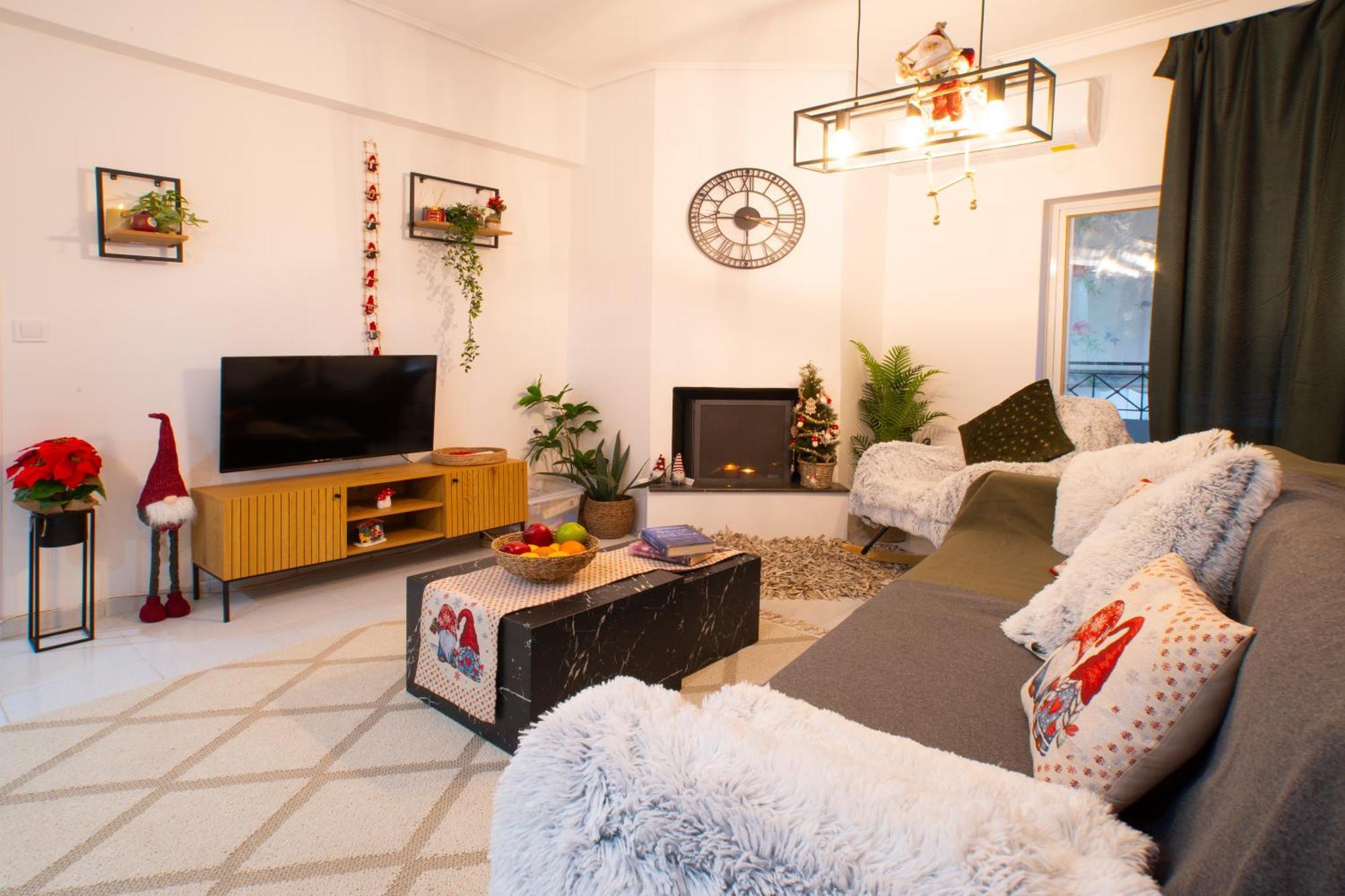 Top Floor Apartment In Chalkida Luaran gambar